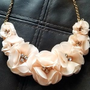 Flower necklace